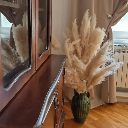 Zen Old Town アパート